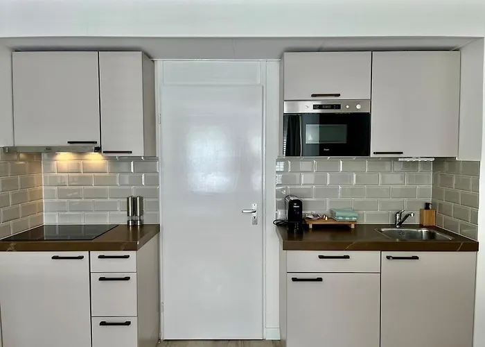 Beautiful Surf Style By The Sea لاهاي